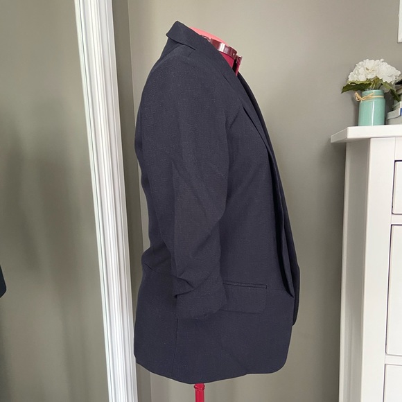 NWOT Reitmans Blazer with Gathered Sleeves - Picture 2 of 6